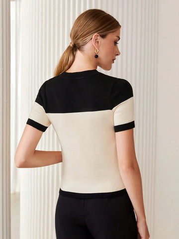 Contrast Color Fitted Knit Sweater