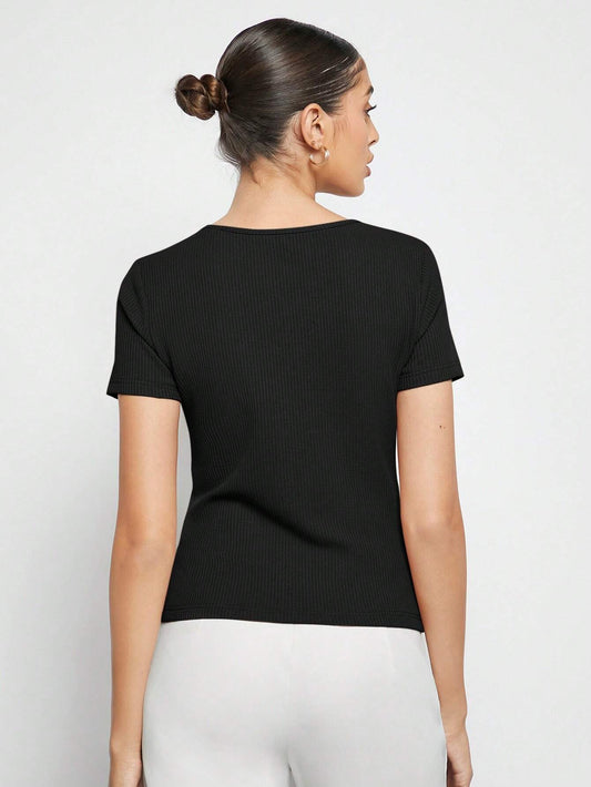Women's Hollow Out Chain Detail Fitted Short Sleeve T-Shirt