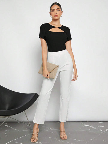 Women's Hollow Out Chain Detail Fitted Short Sleeve T-Shirt