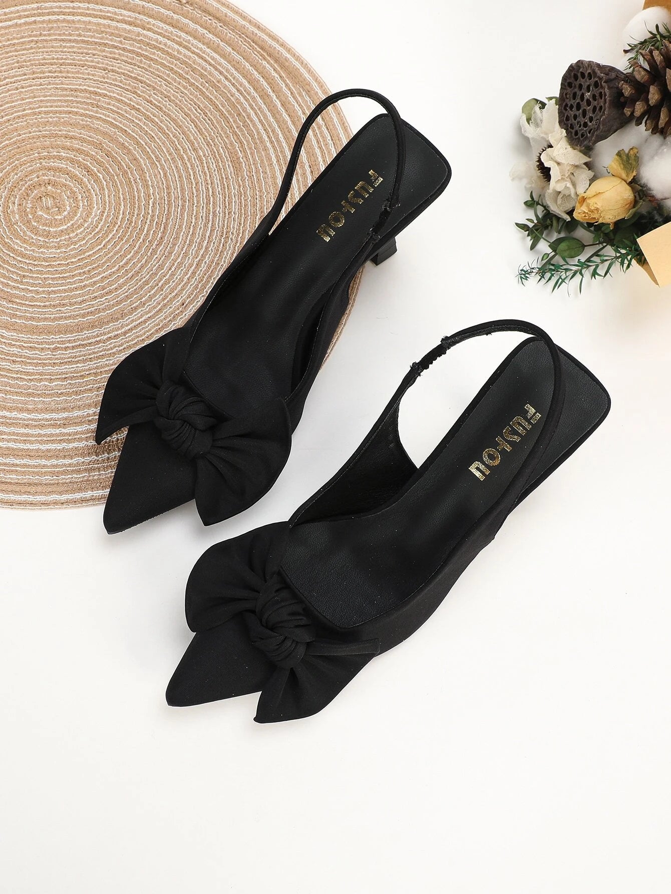 Bow Detail Point Toe Stiletto Heeled Slingback Pumps