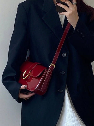 Vintage-Style Red Vixen Box Bag