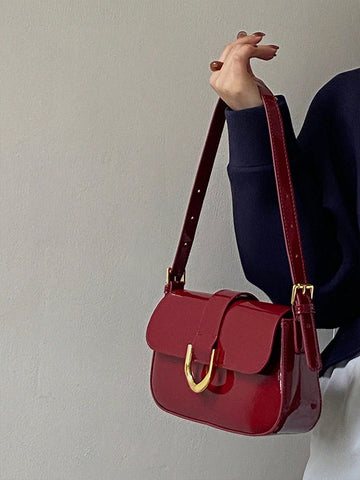 Vintage-Style Red Vixen Box Bag