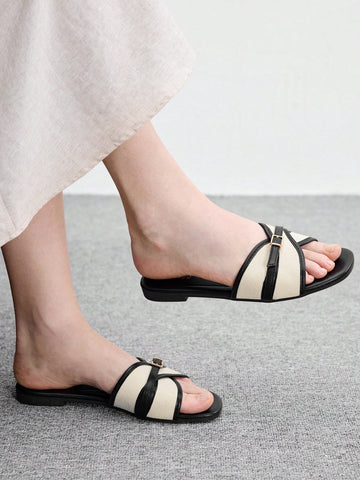 Simple Buckle Color Block Flat Sandals