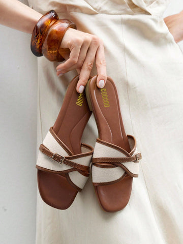 Simple Buckle Color Block Flat Sandals