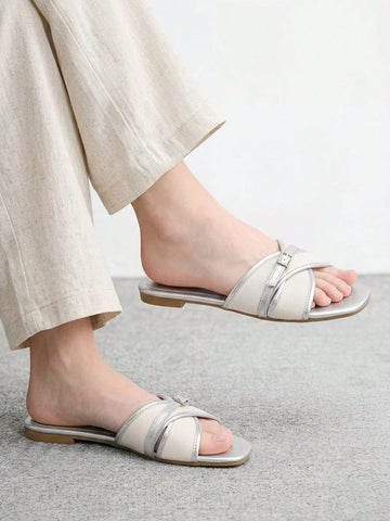Simple Buckle Color Block Flat Sandals