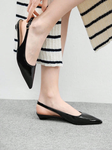 Women's New Square Buckle Pointed Toe Low Heel Flat