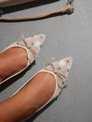 MOTF PREMIUM RHINESTONE DETAIL PU LEATHER FLATS