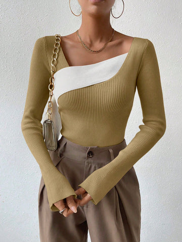 Women's Contrast Color Asymmetrical Neckline Long Sleeve Knit Sweater Top
