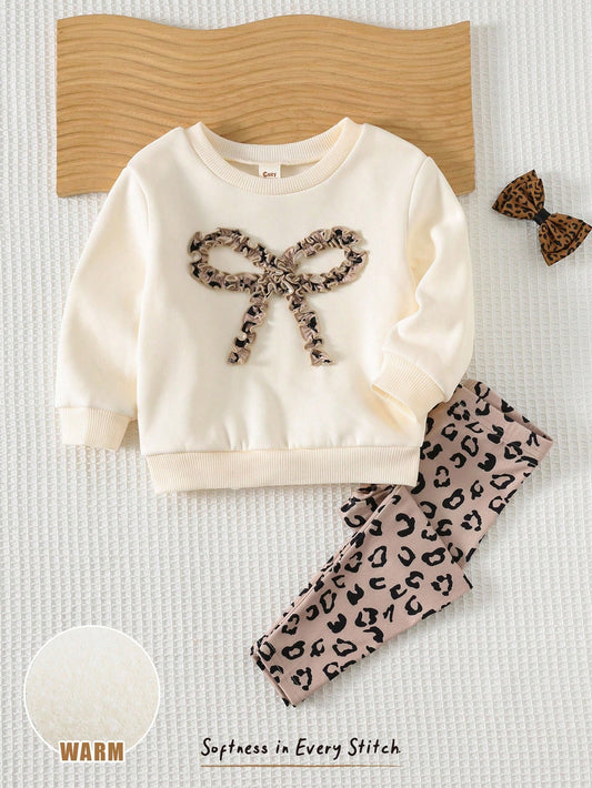 Butterfly Decor Round Neck Dolman Sleeve Pullover Sweatshirt & Elastic Waist Pant