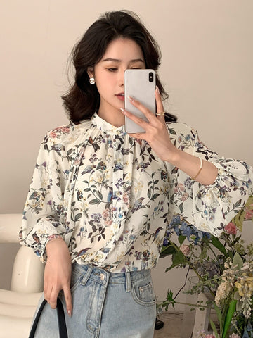 DAZY Kpop Floral Print Lantern Sleeve Blouse