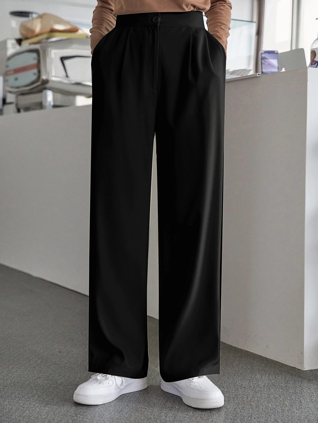 DAZY Solid Slant Pocket Wide Leg Pants