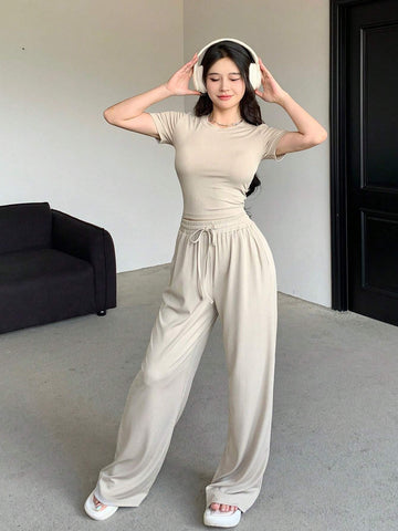 2pcs Women's Casual Plain Crew Neck Short Sleeve Top And Pants
