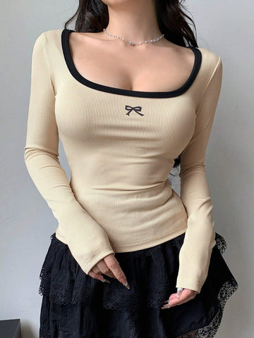 DAZY New Colorblock Tied Bow Decor Slim Fit Women T-Shirt