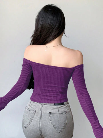 Women's Off-Shoulder Fitted T-Shirt