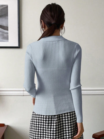 DAZY Solid Color Casual Business Style Turtleneck Fitted Sweater