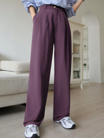 DAZY Plain Casual Solid Color Pleated Straight-Leg Dress Pants