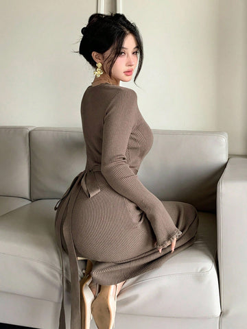 Solid Color Fitted Waist Tie Waist Lace Patchwork Flare Sleeve Women Sweater Dress