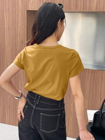 DAZY Solid Color Embroidered Heart Short Sleeve T-Shirt