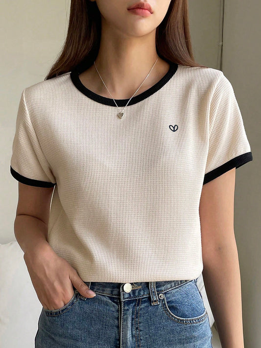 DAZY Casual Simple Contrast Trim Round Neck Short Sleeve T-Shirt