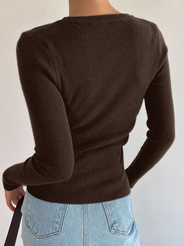 Tight Knit Pullover Sweater