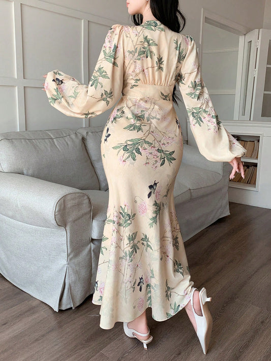 DAZY Elegant Ditsy Floral V-Neck Lantern Sleeve Fishtail Midi Dress
