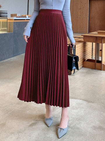 DAZY Elegant Solid Color Pleated A-Line Skirt