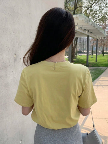 DAZY Floral & Letter Embroidery Tee