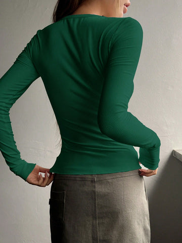 DAZY Solid Half Button Ribbed Knit Tee