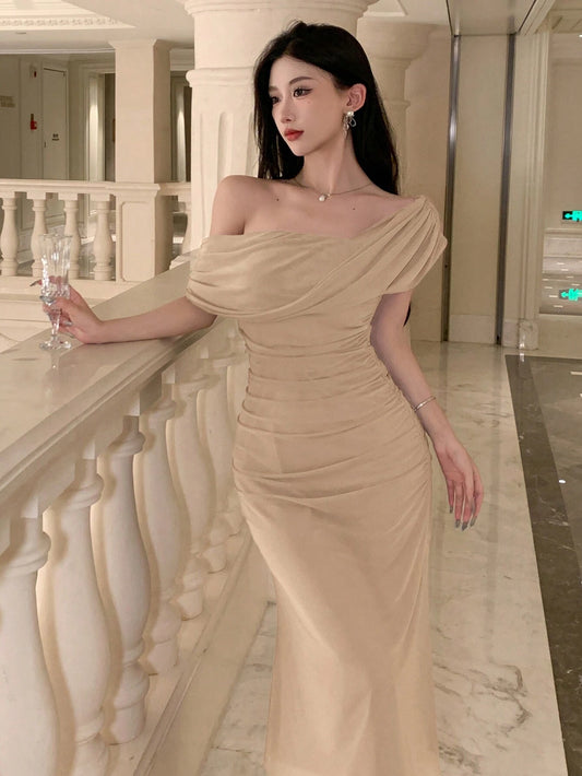 DAZY Women's Solid Color Asymmetric Shoulder Short Sleeve Elegant Midi Dress