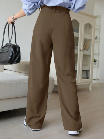 DAZY Plain Casual Solid Color Pleated Straight-Leg Dress Pants