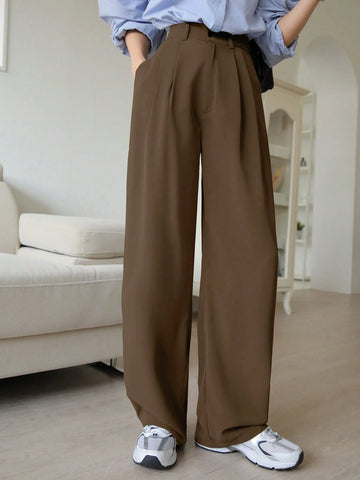 DAZY Plain Casual Solid Color Pleated Straight-Leg Dress Pants