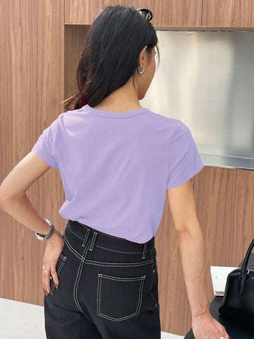 DAZY Solid Color Embroidered Heart Short Sleeve T-Shirt