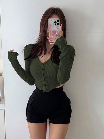 DAZY Solid Button Front Lettuce Trim Crop Tee