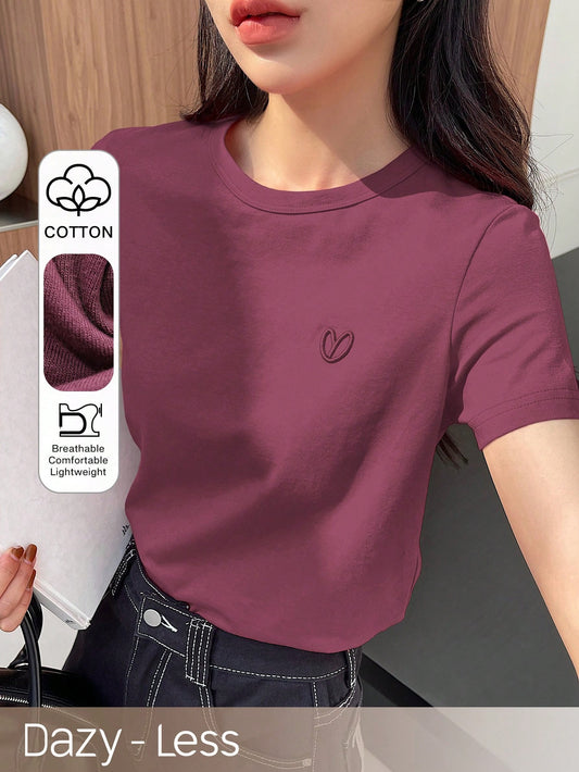 DAZY Solid Color Embroidered Heart Short Sleeve T-Shirt