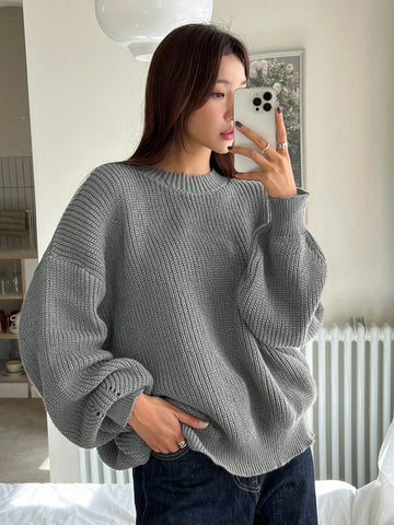 Women's Casual Solid Color Loose Fit Round Neck Sweater