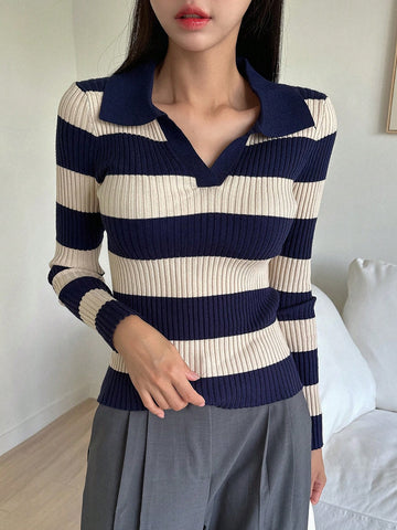 DAZY Women's Contrast Color Pullover Sweater