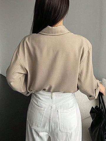 DAZY Simple Style Business Casual Solid Color Shirt