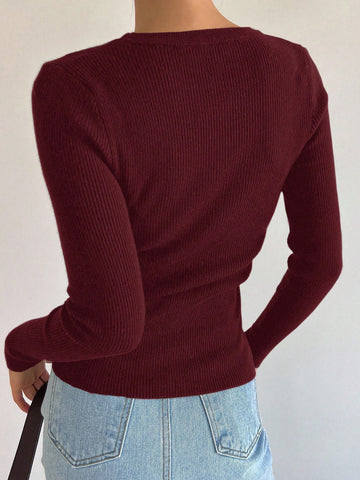 Tight Knit Pullover Sweater