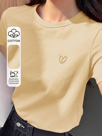 DAZY Solid Color Embroidered Heart Short Sleeve T-Shirt