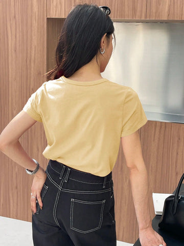 DAZY Solid Color Embroidered Heart Short Sleeve T-Shirt