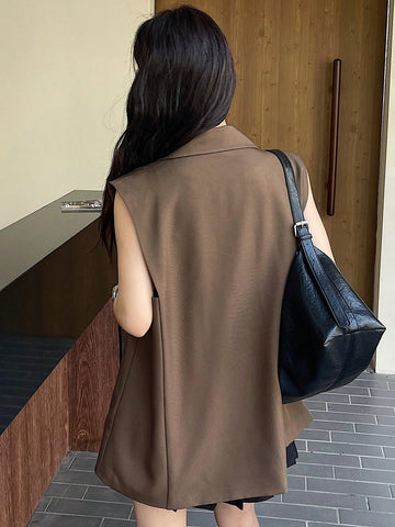 DAZY Women Front Button Sleeveless Pocket Plain Casual Vest Women Blazers