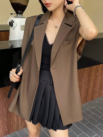 DAZY Women Front Button Sleeveless Pocket Plain Casual Vest Women Blazers