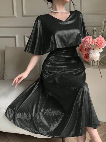 DAZY Elegant Solid Color V-Neck Mid-Length Dress