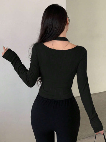 Women Spring Design Sense Cross Strap Tight Crop Top With Long Sleeve And Hollow Out Stripes