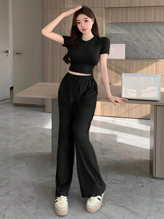 2pcs Women's Casual Plain Crew Neck Short Sleeve Top And Pants