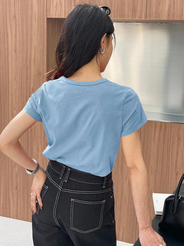 DAZY Solid Color Embroidered Heart Short Sleeve T-Shirt