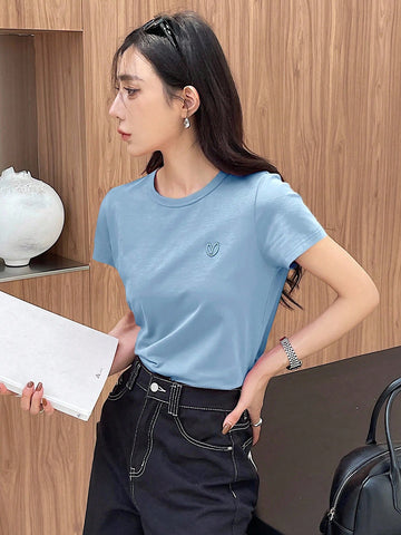 DAZY Solid Color Embroidered Heart Short Sleeve T-Shirt