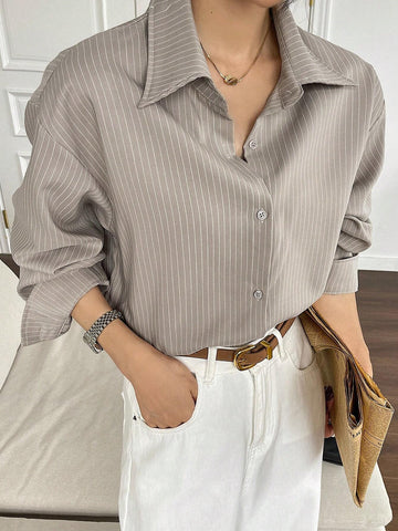 DAZY Simple Style Business Casual Solid Color Shirt