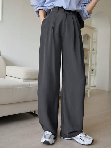 DAZY Plain Casual Solid Color Pleated Straight-Leg Dress Pants