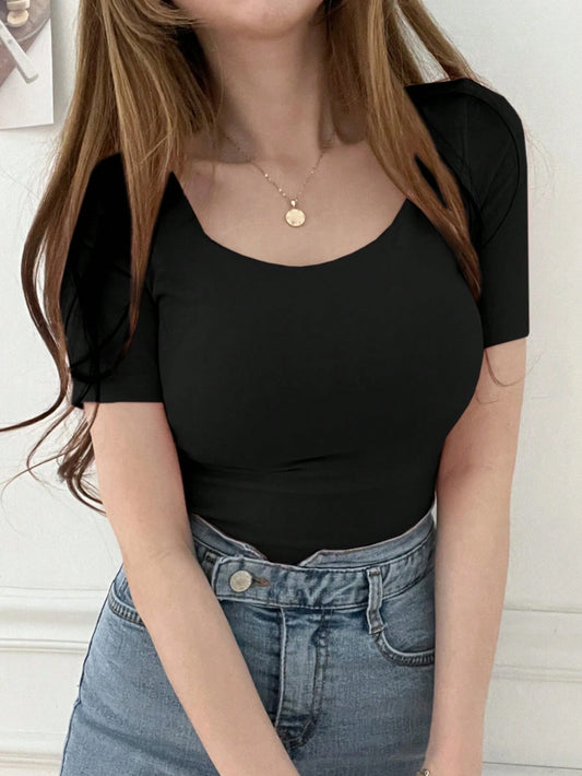 DAZY Women's Slim Fit Cropped Basic T-Shirt